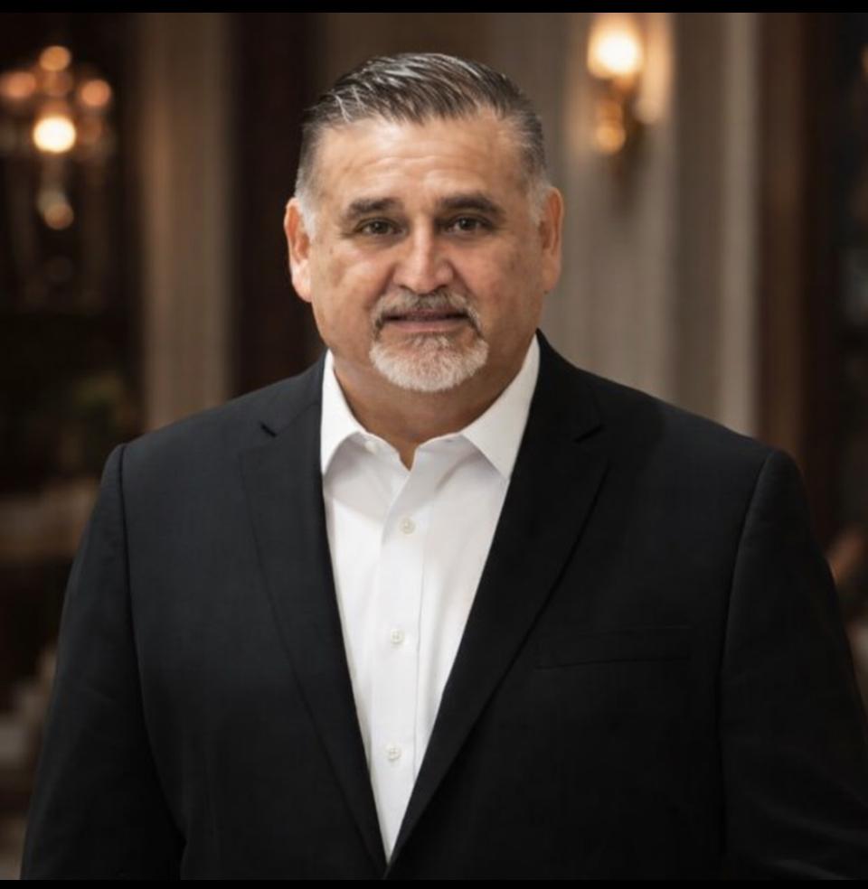 Pstro. Víctor Samuel Prianti Cervantes